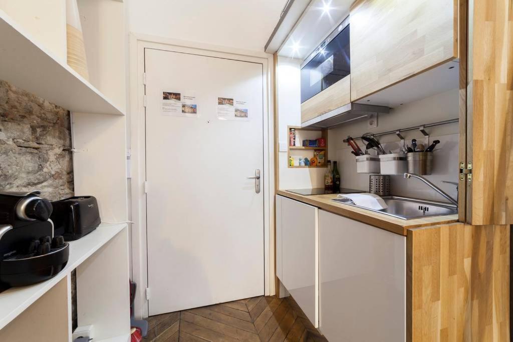 Studio Cosy En Centre Ville Aux Cordeliers Ail Lyon Bagian luar foto